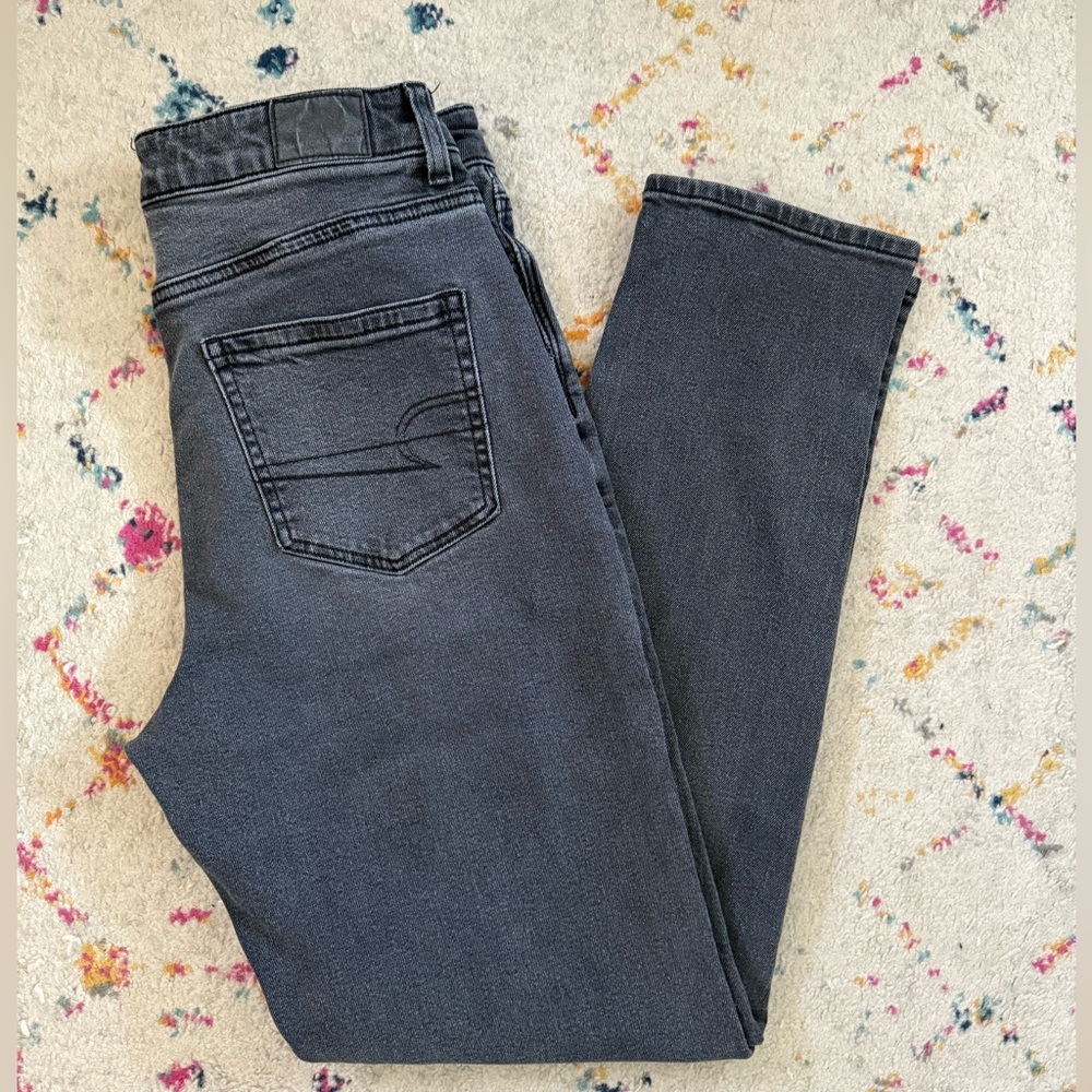 American Eagle Outfitters Women's Mom Jeans Black